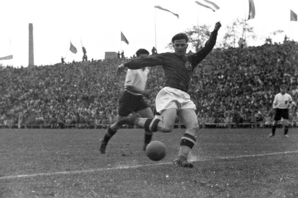 9 beaux buts de Ferenc Puskás